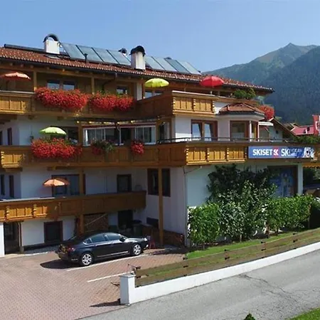 Petri Heil Апартаменты *